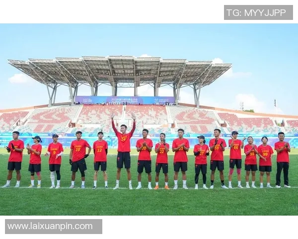 成都飞盘队中路突破分析与战术调整的得失总结