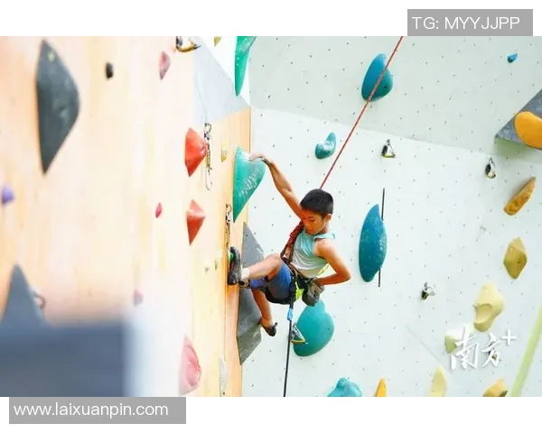 攀岩深度解析:揭秘上海攀岩队的防守策略与技巧 攀岩深度解析:揭秘上海攀岩队的防守策略与技巧