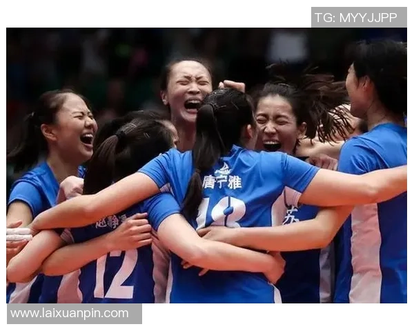 赛后分析:成都排球队与南京排球队的默契配合与战术探讨 赛后分析:成都排球队与南京排球队的默契配合与战术探讨