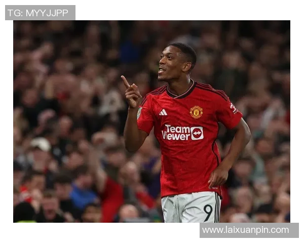 巴萨与曼联的搞笑解说大赛笑料百出引发球迷狂欢